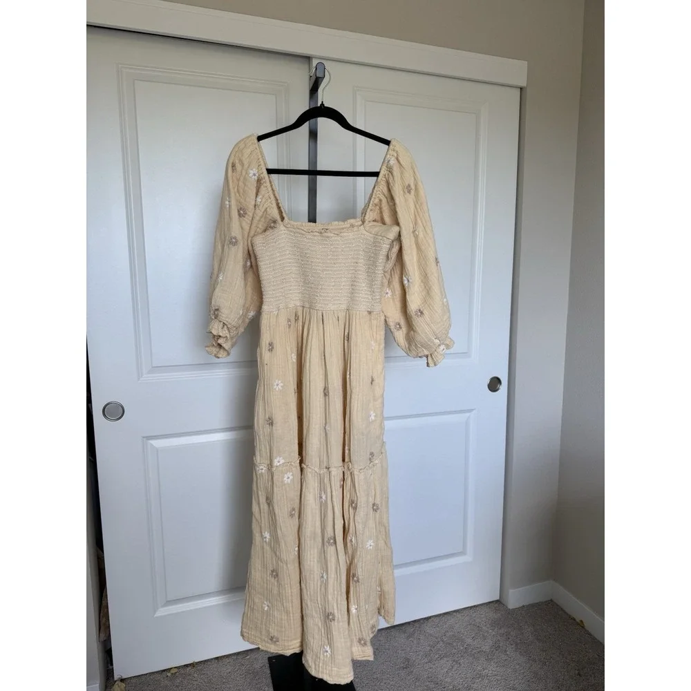 Free People Dahlia Flower Embroidered Cottagecore Cream Spring Maxi Dress‎ Sz S
